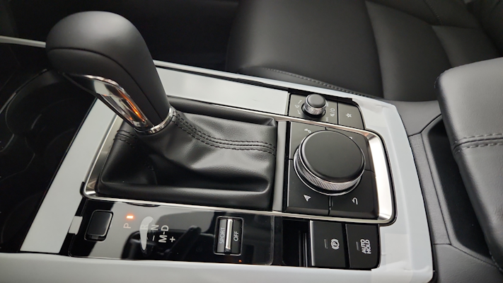 2025 Mazda CX-30 2.5 S Preferred photo 6