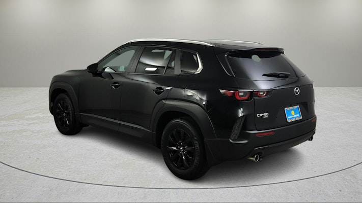 2025 Mazda CX-50 2.5 S Preferred photo 5