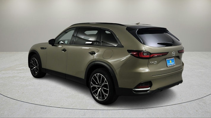2025 Mazda CX-70 Plug-in Hybrid Premium photo 8