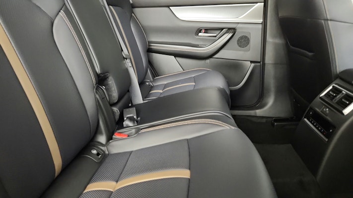 2025 Mazda CX-70 Plug-in Hybrid Premium Plus photo 15