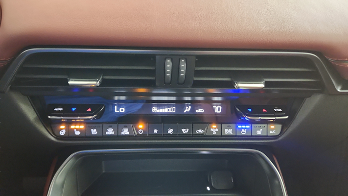 2025 Mazda CX-70 Premium Plus photo 10