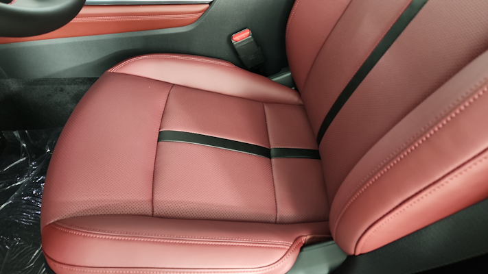 2025 Mazda CX-70 Premium Plus photo 2