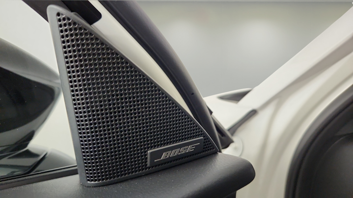 2025 Mazda CX-70 Plug-in Hybrid Premium Plus photo 2